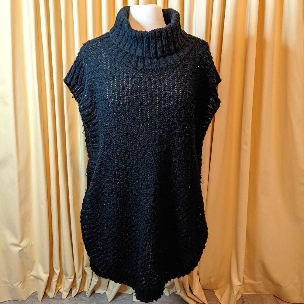 NWOT STEVE MADDEN Black Sweater Poncho Turtleneck Tunic with Sequins